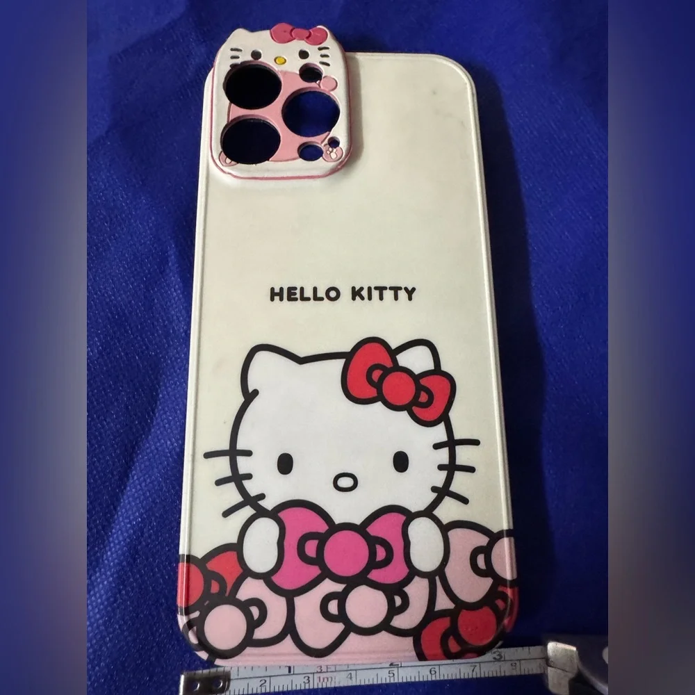 Hello Kitty Pink and White Phone Case - Pre-loved/EUC - so cute!